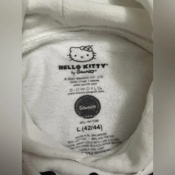 Sanrio Hello Kitty White Graphic Hoodie - Picture 6 of 7